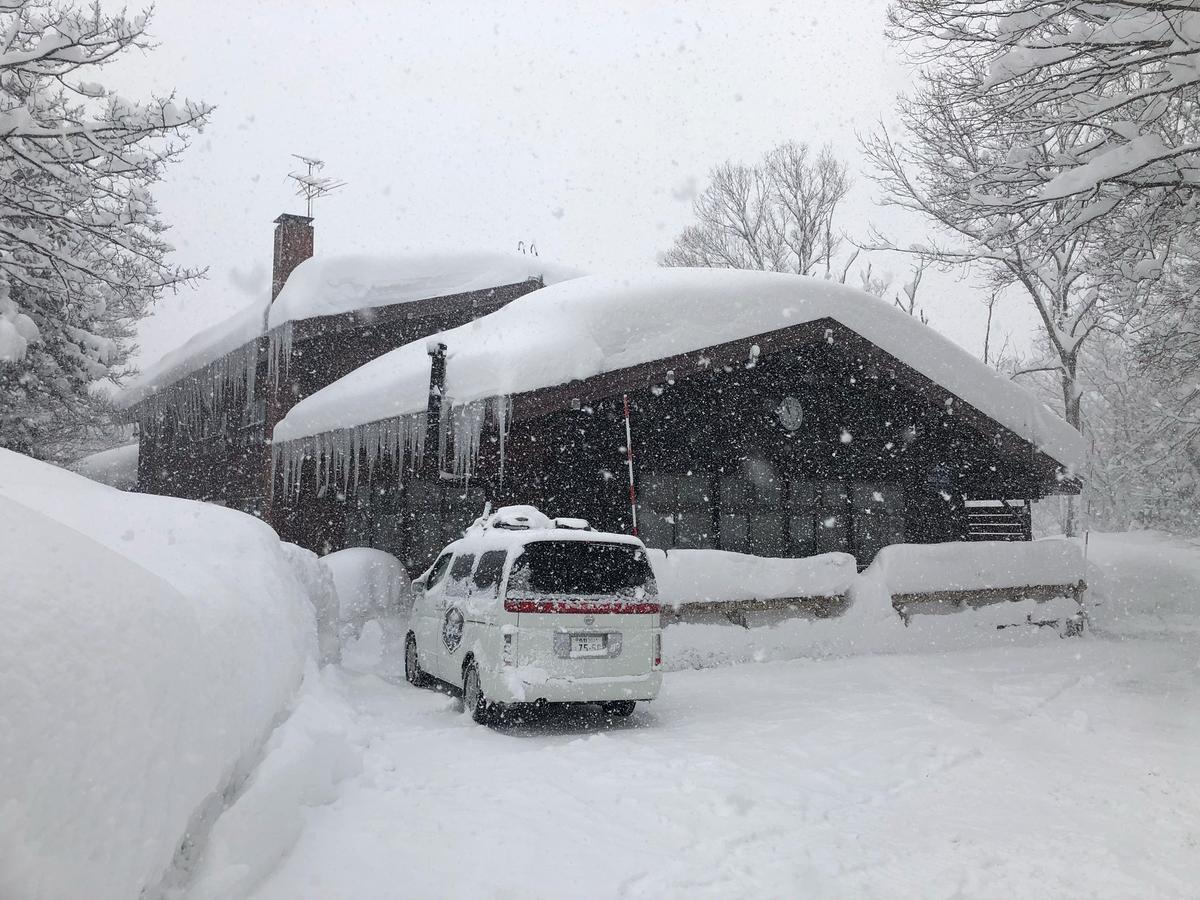 Base Camp The Lodge Myoko Bagian luar foto
