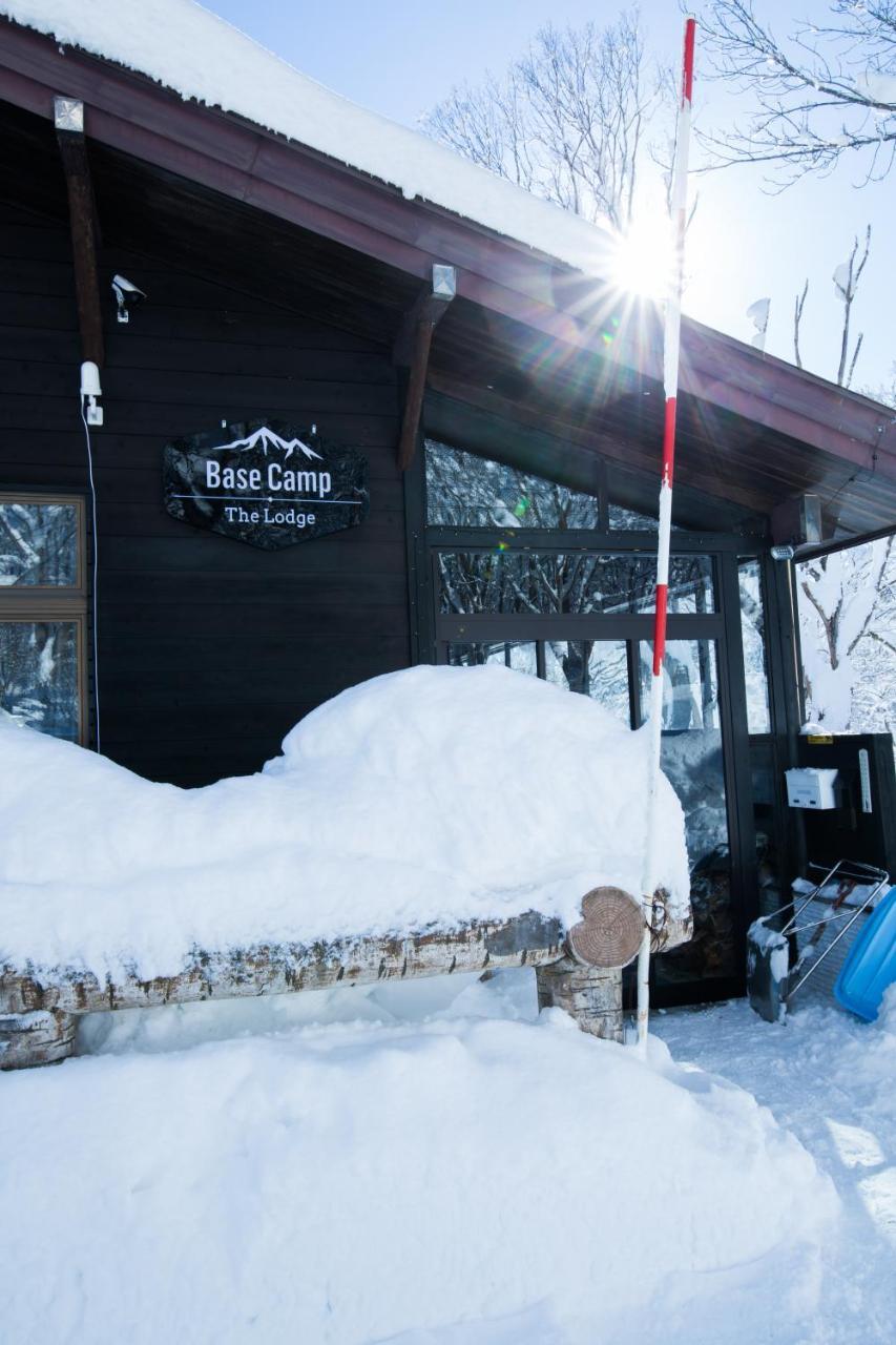 Base Camp The Lodge Myoko Bagian luar foto